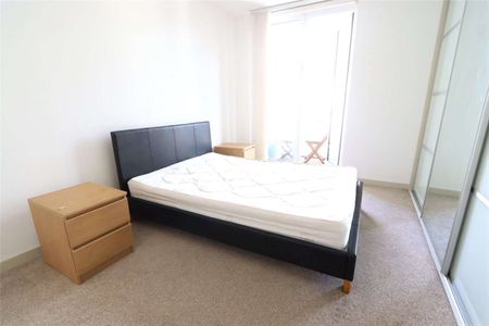 Fully Furnished Two Double Bedroom Apartment in the Spectrum Development. The apartment comes compete with a large balcony and an ALLOCATED PARKING SPACE. - Photo 4