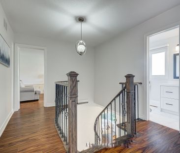 For Lease - 615 Sandford Street, Newmarket, Ontario - Photo 2