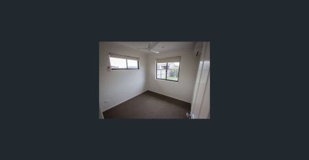 FOUR BEDROOM HOME IN KALKIE! - Photo 4