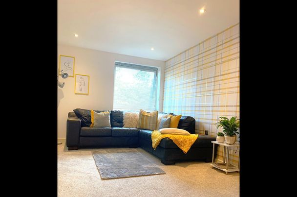 1 Bed Flat, East Street, LS9 - Photo 1