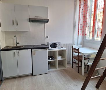 Location Appartement 3 pièces 81m² BORDEAUX 33000 - Photo 6