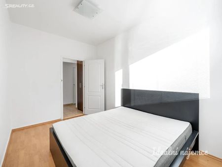 Pronájem bytu 3+1 70 m² - Фото 3