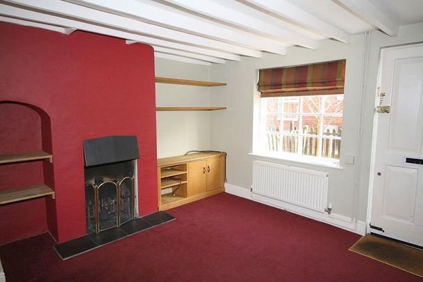 3 bedroom terraced house to rent - Photo 1