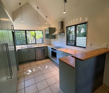 FANTASTIC LOCATION- Upper Harbour Drive - Photo 6