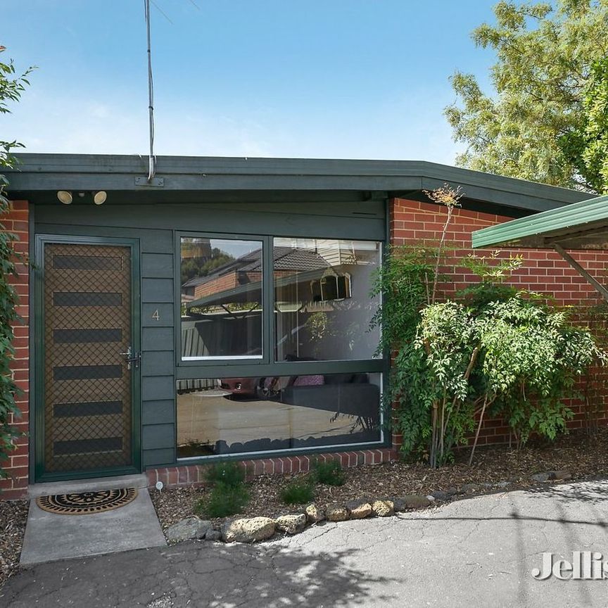 4/8 Woodside Avenue, Ringwood - Photo 1