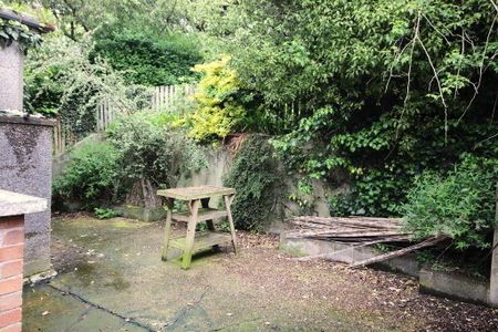 312 Saintfield Road, Belfast, BT8 6PE - Photo 4