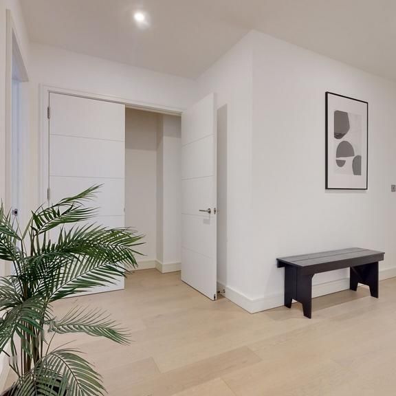 3 bedroom flat to rent - Photo 1