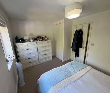 Montague Drive, Greenham Thatcham, RG19 - Photo 4