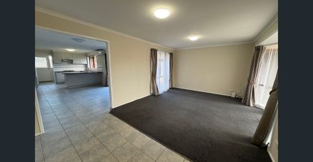 WELL-PRESENTED 3 BEDROOM HOME! - Photo 5