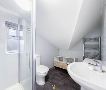 3 bedroom detached house to rent - Photo 5