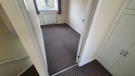 Yewtree Avenue, Preston - Photo 3
