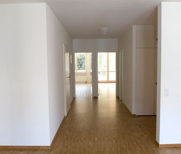 Grosse 3.5-Zimmerwohnung nähe Aeschenplatz - Foto 1