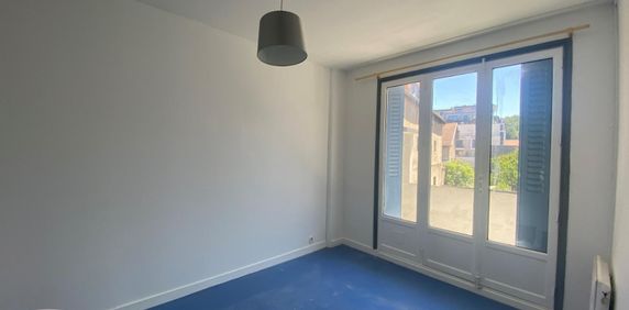 Location Appartement 2 pièces 33m² GRENOBLE 38000 - Photo 2