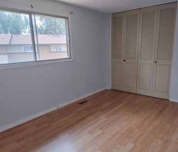 2819 7th Ave East - Photo 6