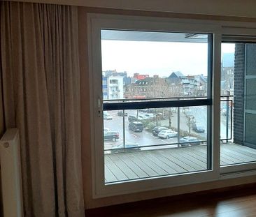 Ruim instapklaar appartement met 2 slaapkamers in hartje Neerpelt - Photo 2