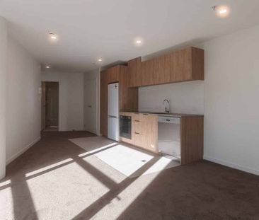 Welcome to the Pinnacle! - Photo 2