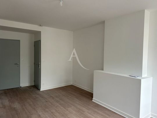 Location Appartement 1 pièce 37m² - Photo 1