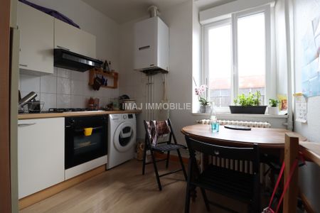 Appartement à louer - Photo 2