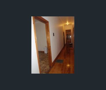 73 Wilson St, Brunswick, Vic 3056 - Photo 1