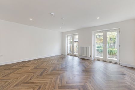 6 bedroom town house to rent - Photo 2