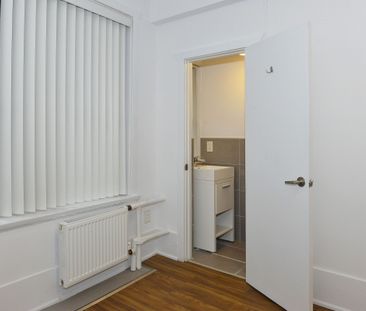 160 Huron Street - Photo 6