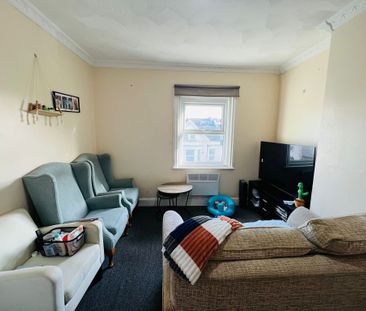 Pevensey Road, Eastbourne - Photo 4