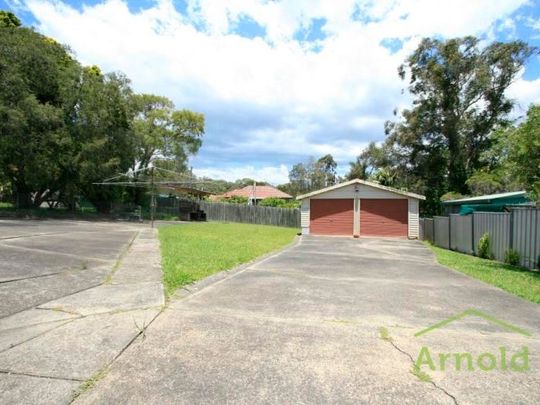 3 Bedroom Home Walk to Uni - Photo 1