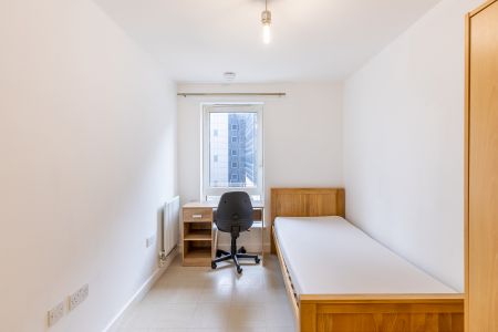 Wilton Road, London, SW1V - Photo 5