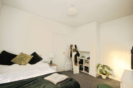 Balham Hill, London, SW12 9DY - Photo 5