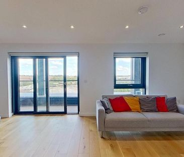 3 bedroom flat to rent - Photo 3