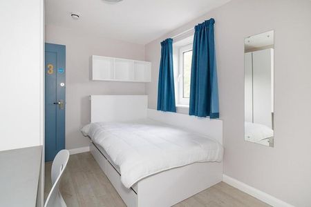 3 bedroom apartment to rent - Photo 3