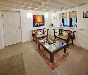 2 bedroom barn conversion to rent - Photo 2