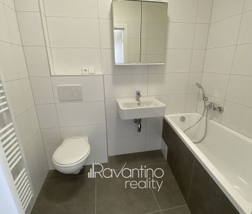 Pronájem bytu 1+kk 24 m² - Photo 2