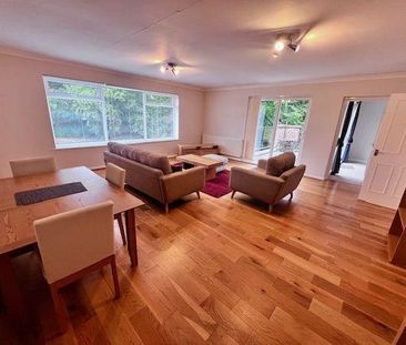 3 bedroom apartment to rent - Photo 2