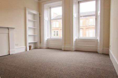 3 Bed Flat - Photo 5