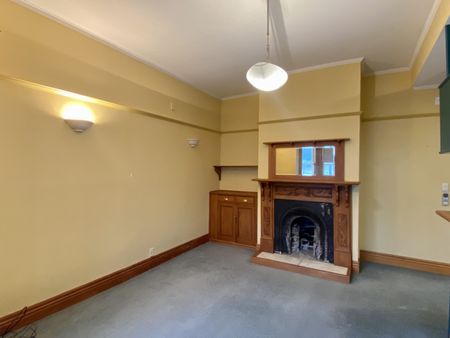 9B Ross Street, Kilbirnie - Photo 2