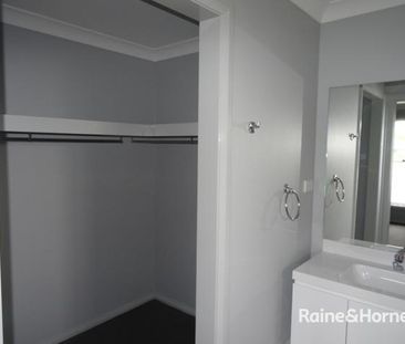 Modern & Low Maintenance 3 Bedroom Duplex - Photo 6