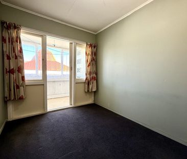 Two Bedroom Townhouse in Elderslea - Photo 1