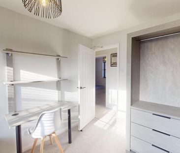 1 bedroom in a house share to rent - Photo 6