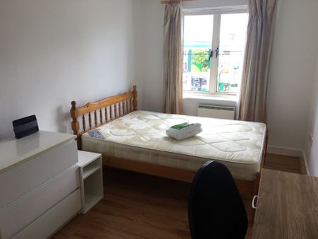 Jervaulx House, Lawrence Square - P10005 - Photo 5