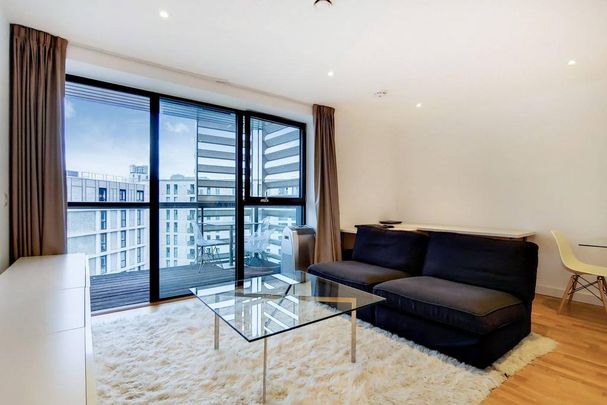 1 bedroom flat to rent - Photo 1