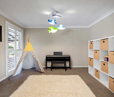 Private Family Home - Photo 2