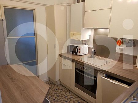 Appartement 5 pièces 75m2 MARSEILLE 9EME 960 euros - Photo 4