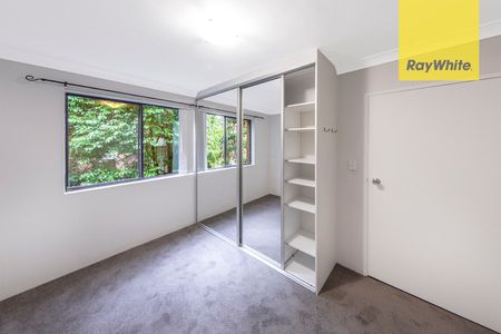 Peaceful & Private Two-Bedroom Unit in a Leafy Setting - Photo 4