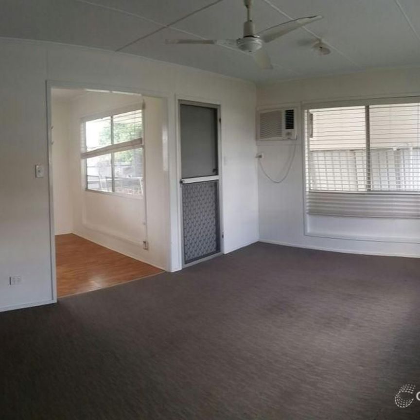 3 Bedroom Home Close to Hospital - Photo 1