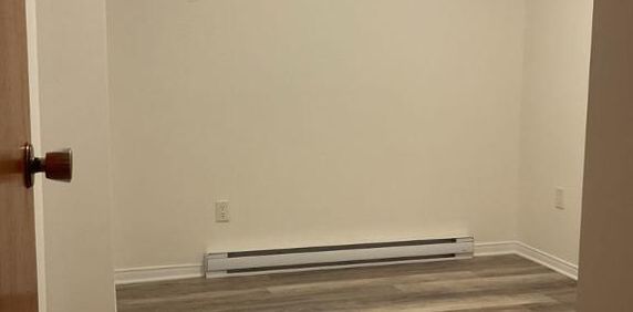 Appartement 3 ½ – Chauffé Et éclairé - Photo 2