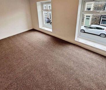 North Road, Porth, CF39 - Photo 6