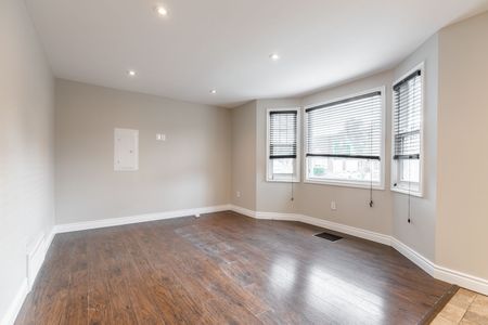 For Lease - 129 East 22nd Street Unit# 1, Hamilton, Ontario - Photo 2