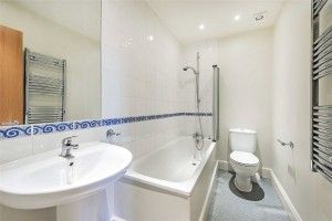 Old Station Way, London, SW4 - Photo 1