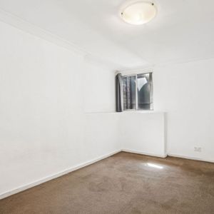 Two Bedroom Apartment - Photo 2